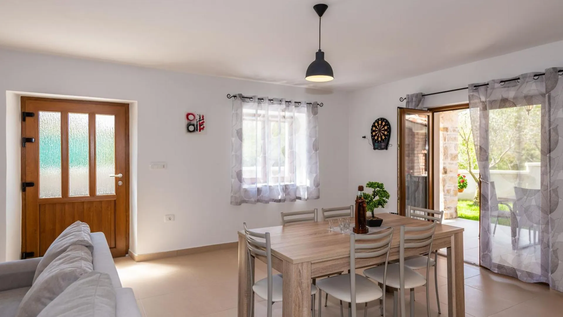Villa Azi, A Cozy Mediterranean Hideaway, Peaceful And Fenced Pićan